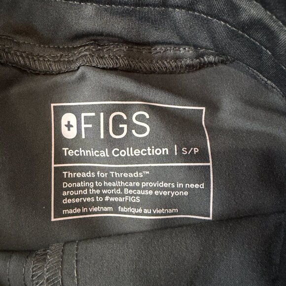 FIGS Technical Collection Grey / Green Joggers Scrubs Bottoms Pants Size Small - Picture 9 of 11